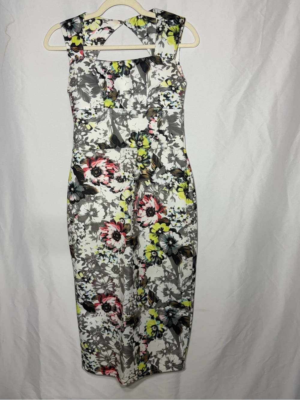 Boohoo Womens 6 Floral Midi Sheath Sleeveless Dress in Gray, Pink & Yellow